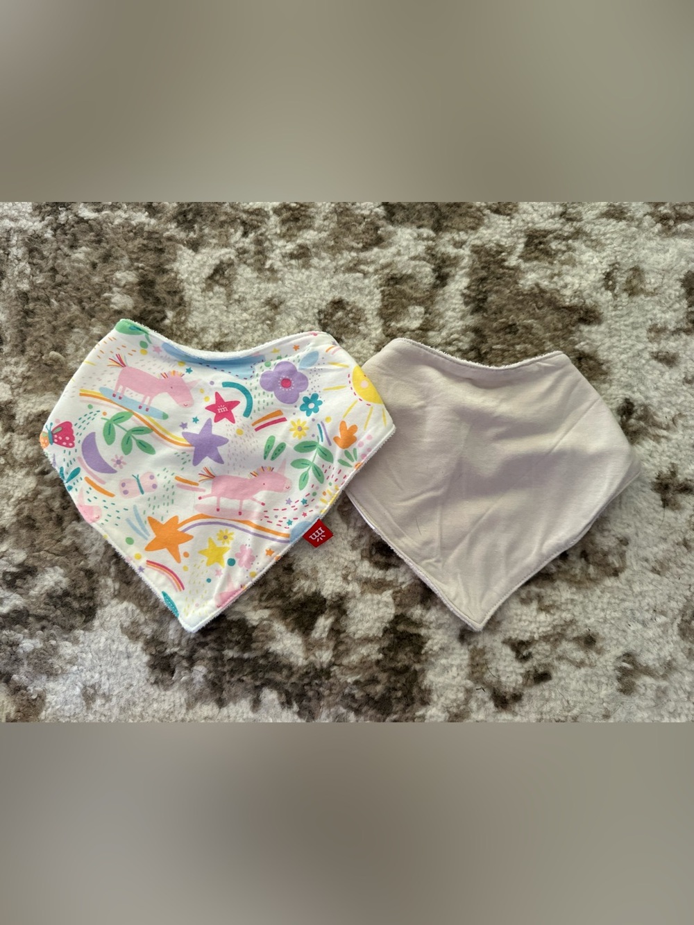 Magnetic me bib set